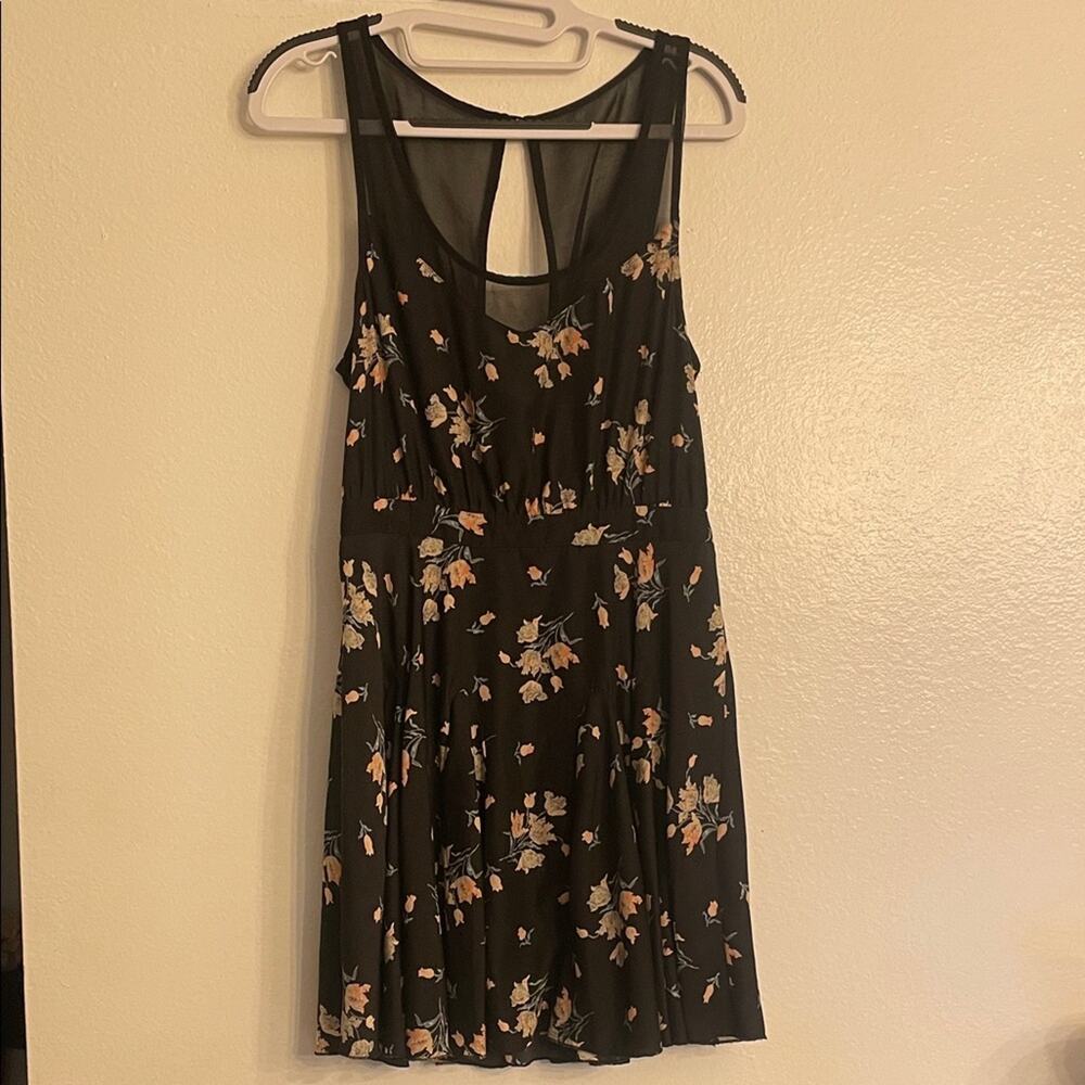 Kimchi Blue Black Floral Sleeveless Mini Dress